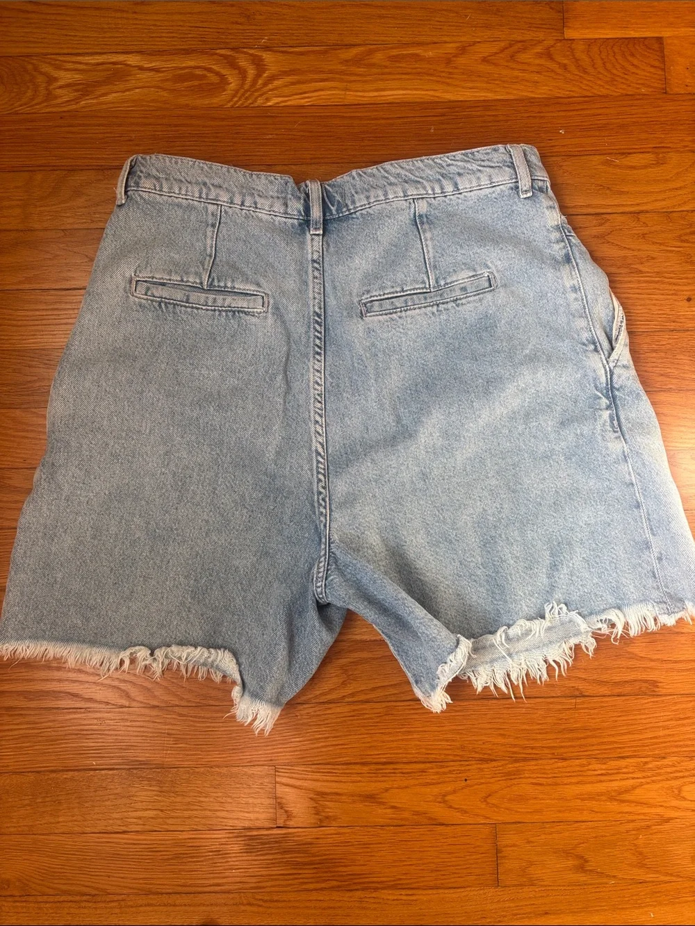 Free People Light Blue Denim/Jean Frayed Hem Women's Bermuda Jean Shorts